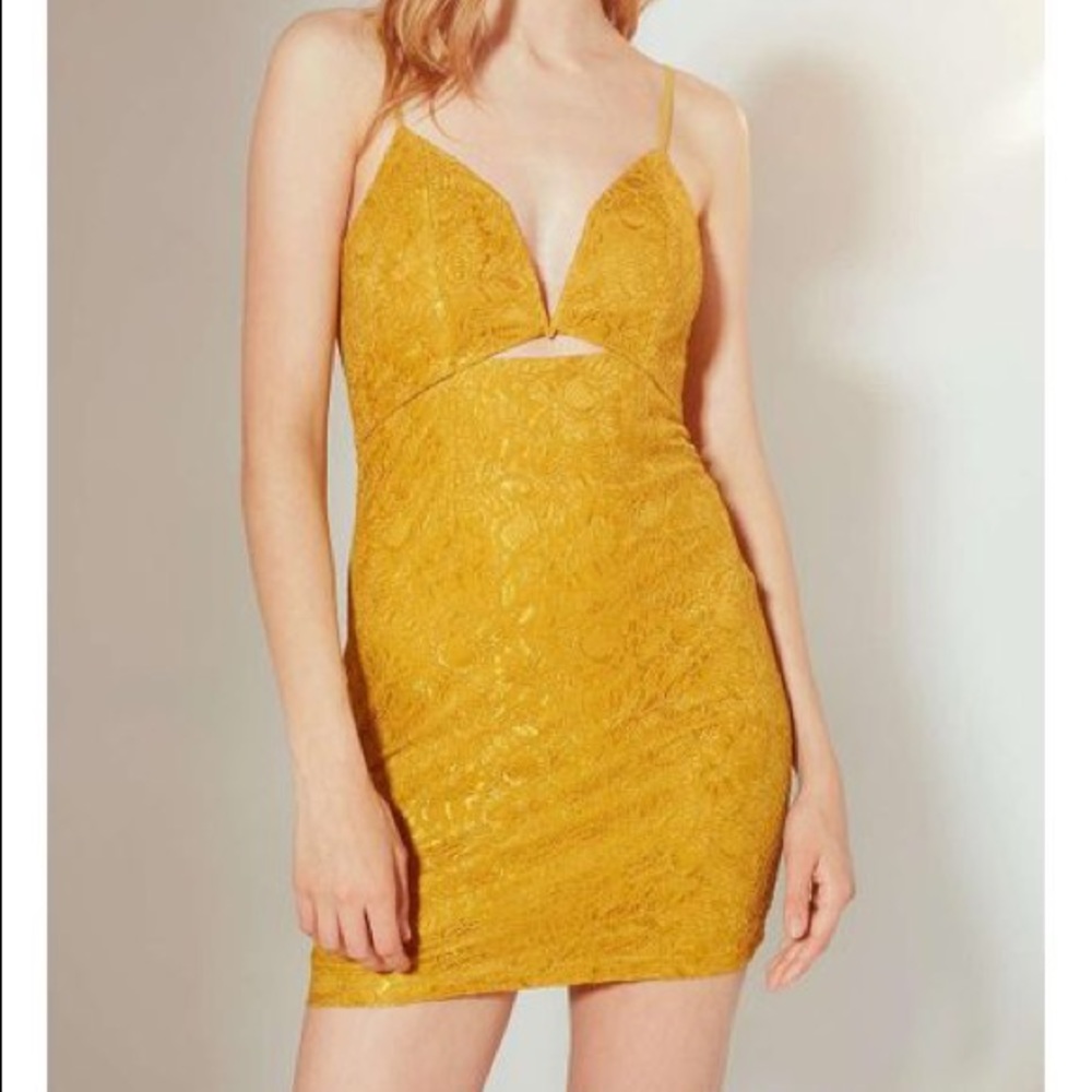 Urban Outfitters Yellow Lace Dress (NWT) Bodycon